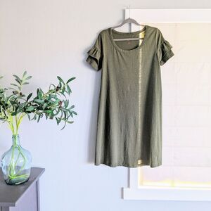 ⭐ Army Green Isabel Maternity Ruffle sleeve dress Small ⭐